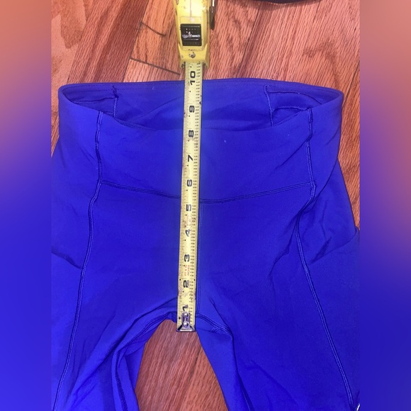Lululemon athletica royal blue leggings with pockets size 4 - Picture 10 of 16